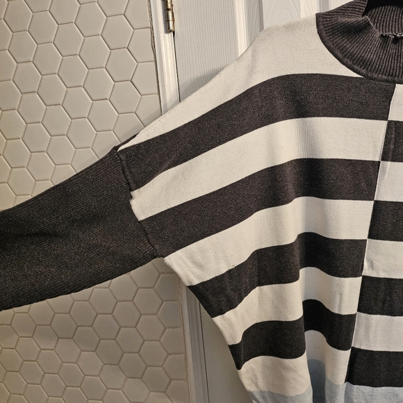 Marble top - Picture 2 of 3